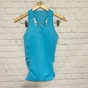 Athleta EUC Raceback Tank w/build-in Bra 32C